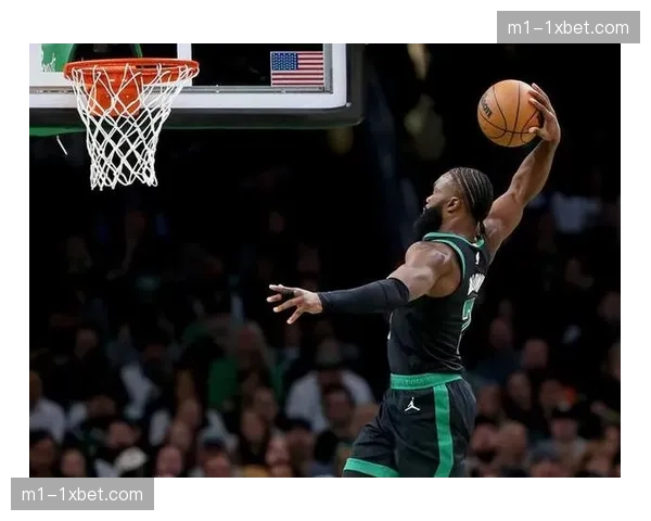 杰伦布朗1044分东部前列,凯尔特人双核驱动进攻流畅 杰伦布朗1044分东部前列,凯尔特人双核驱动进攻流畅